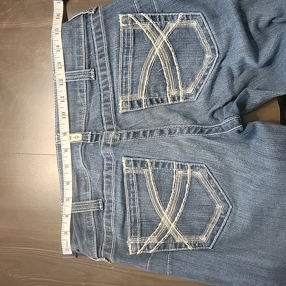 *SOLD*Ariat Women's REAL Mid Rise Bootcut Jeans - Picture 6 of 6